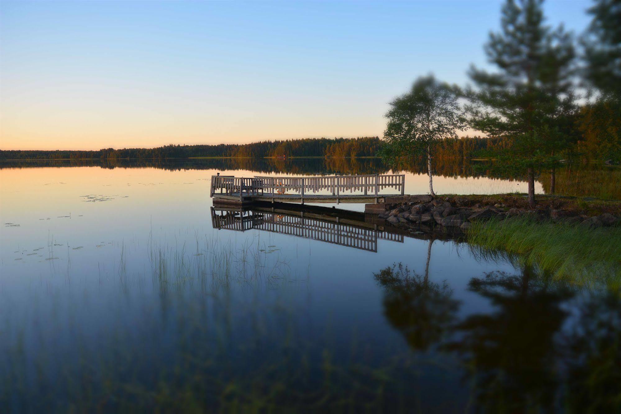Revontuli Resort Rooms Hankasalmi Екстериор снимка