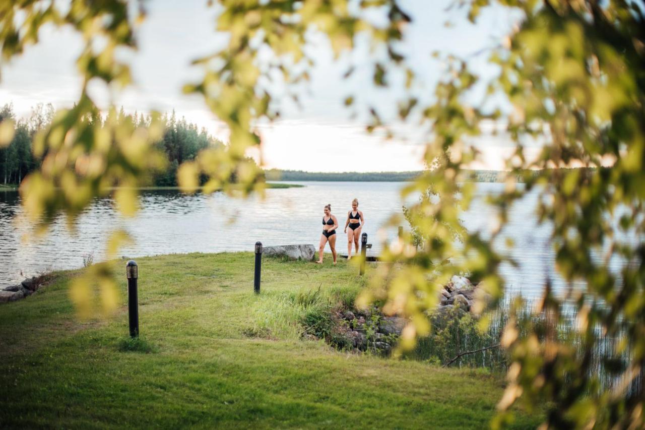 Revontuli Resort Rooms Hankasalmi Екстериор снимка